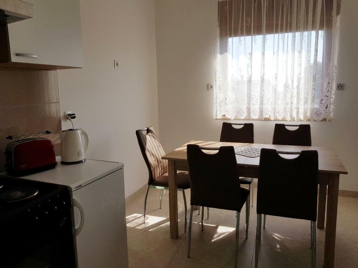 Apartmani Subasic Rubesi Eksteriør bilde